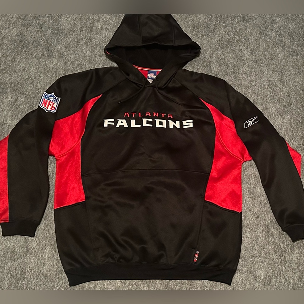 Vintage Men’s Reebok Atlanta Falcons Black/Red Fleece Hoodie - Size Large
